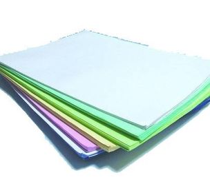Un buen precio. pink Carbonless Paper with 92% brightness en línea