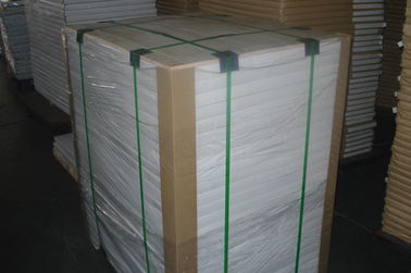 Un buen precio. cardboard packaging Carbonless Paper en línea
